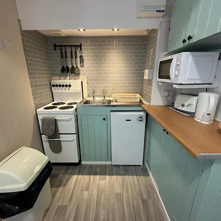 Ferienwohnung Carnock Tenby Exterior foto